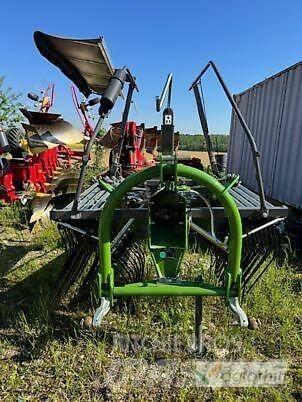 Fendt FORMER 426 DN Rastrillos y henificadores