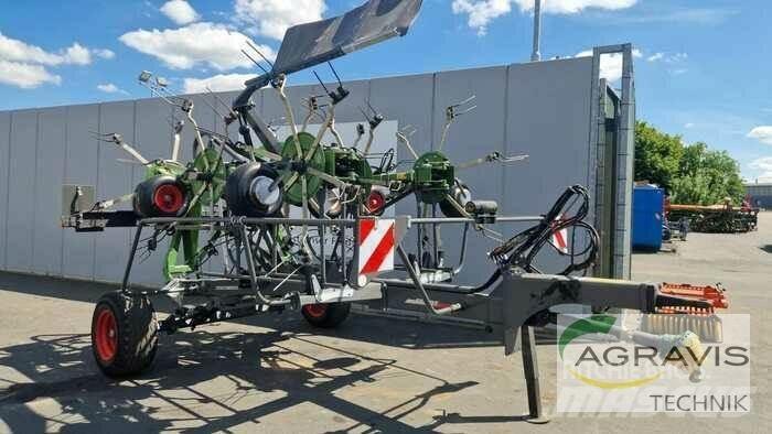 Fendt TWISTER 11008 T Rastrillos y henificadores