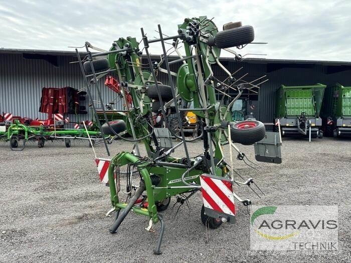 Fendt TWISTER 8608 DN Rastrillos y henificadores
