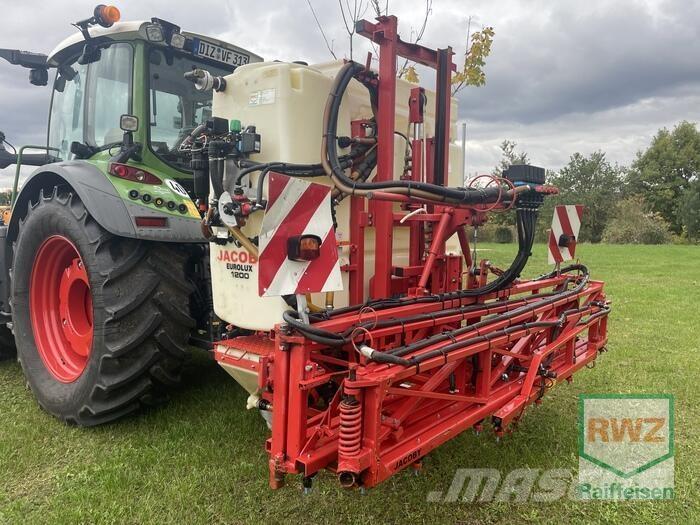 Jacoby EuroLux 1200 Pulverizadores arrastrados
