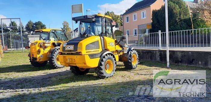 JCB 409 AGRI STUFE V Cargadoras sobre ruedas