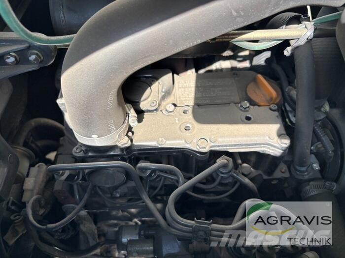 John Deere 1026 R Tractores