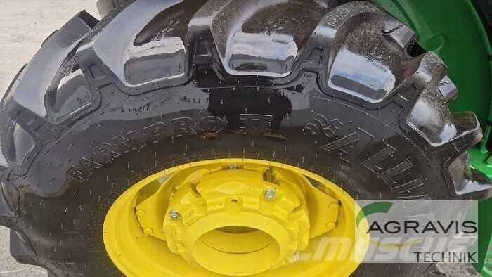 John Deere 5058 E Tractores