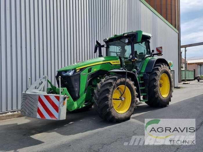 John Deere 8R 310 Tractores