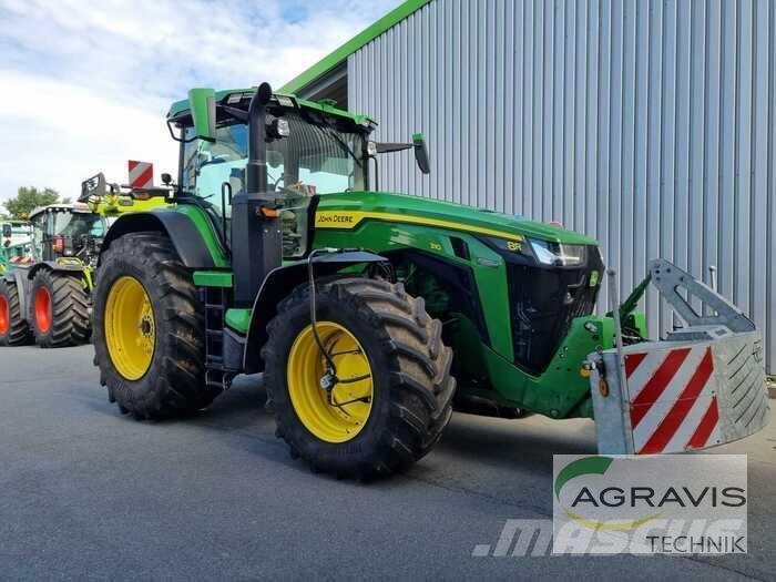 John Deere 8R 310 Tractores