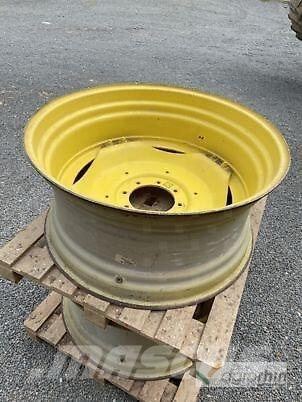 John Deere R38 + R28 Neumáticos, ruedas y llantas