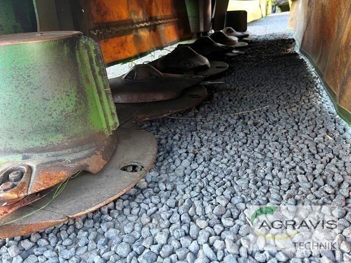 Krone EASYCUT B 870 Segadoras