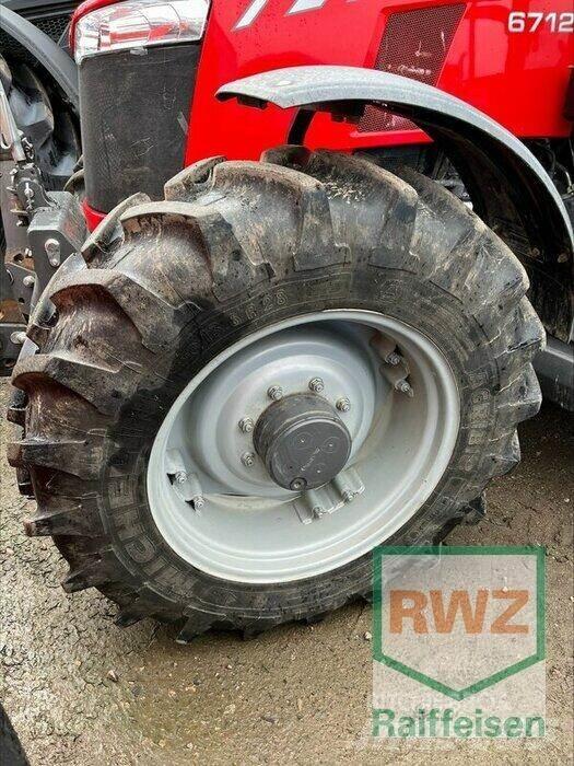 Massey Ferguson 6712 Tractores