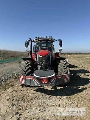 Massey Ferguson 7S210 Tractores