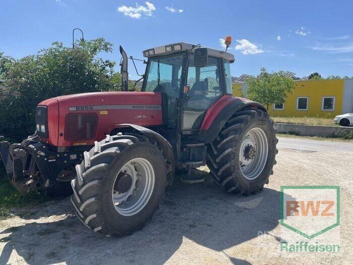 Massey Ferguson 8250-4 Tractores