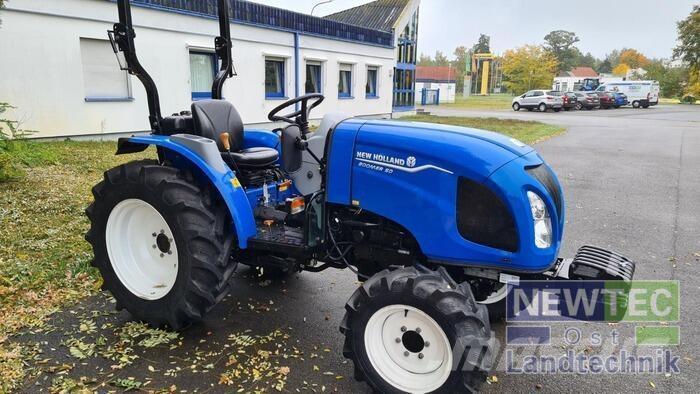 New Holland BOOMER 50 Tractores