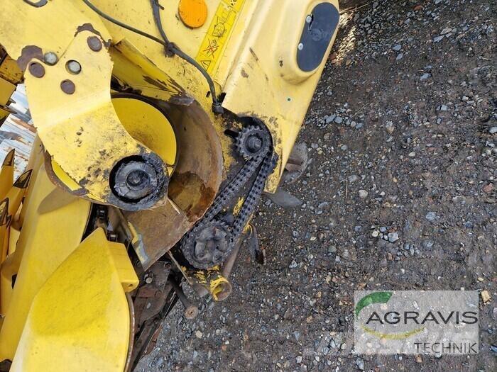 New Holland MF 875 W Accesorios para cosechadoras combinadas