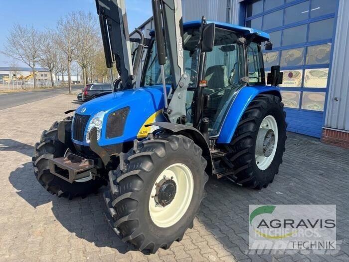 New Holland TLA 100 Tractores