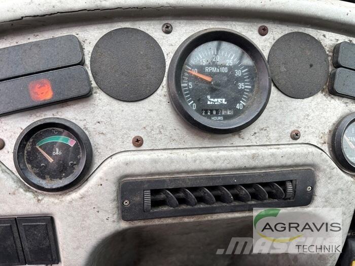 Schäffer 9300 Z Manipuladores telescópicos agrícolas