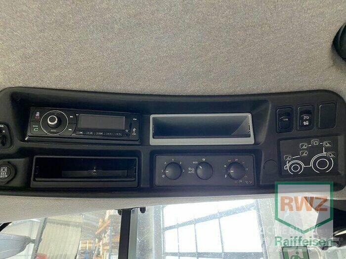 Steyr 6145 Profi Tractores
