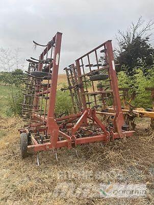  Urga 6.1 Sembradoras combinadas