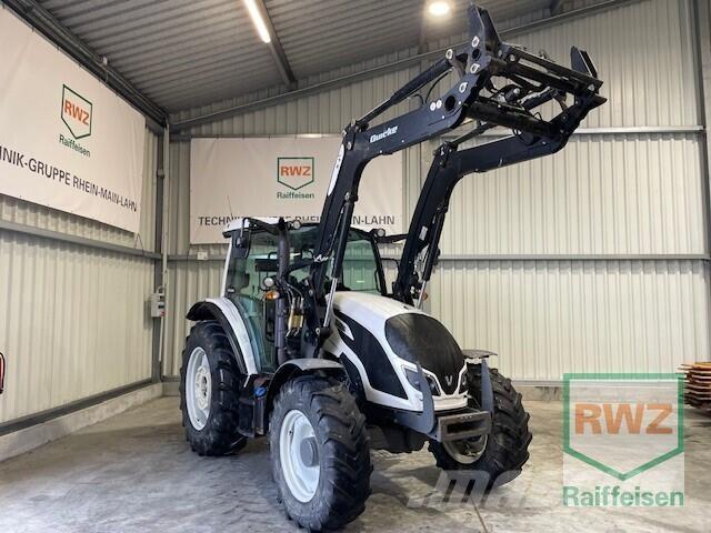 Valtra A114 H Tractores