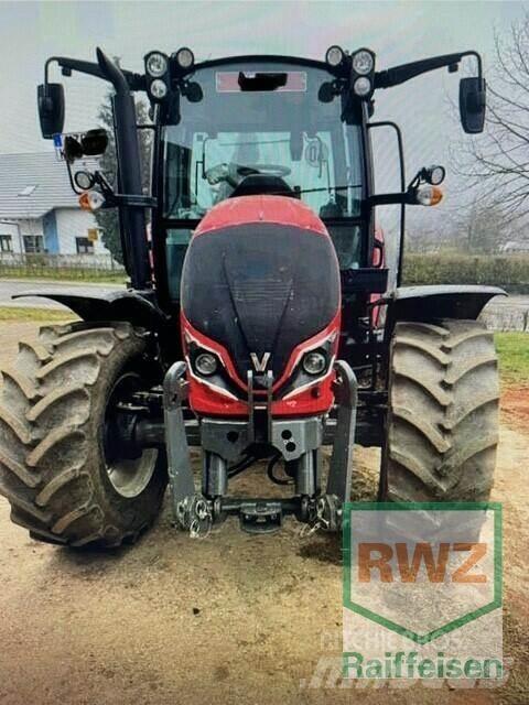 Valtra A85 Tractores
