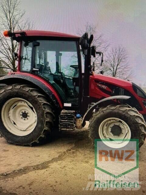 Valtra A85 Tractores