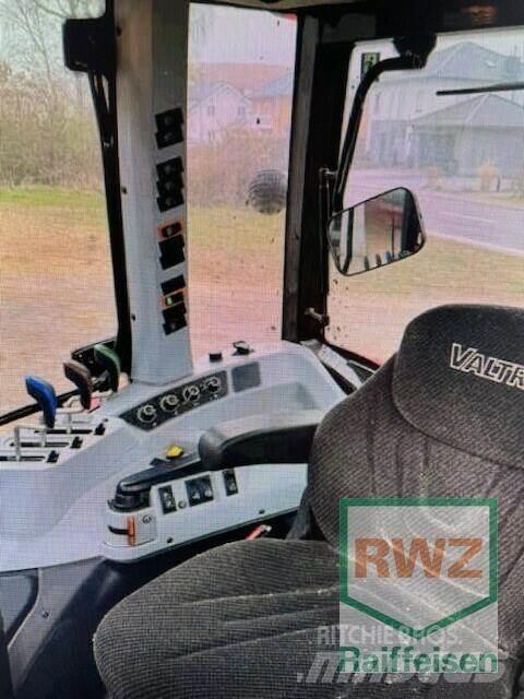 Valtra A85 Tractores