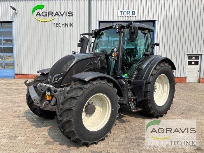 Valtra N 135 D 2B1 Tractores