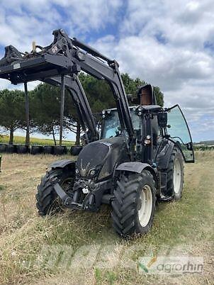 Valtra N134 ACTIVE Tractores