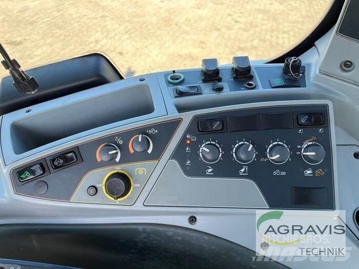 Valtra T 214 D Tractores