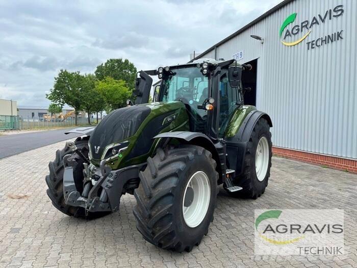 Valtra T 235 D 2A1 Tractores
