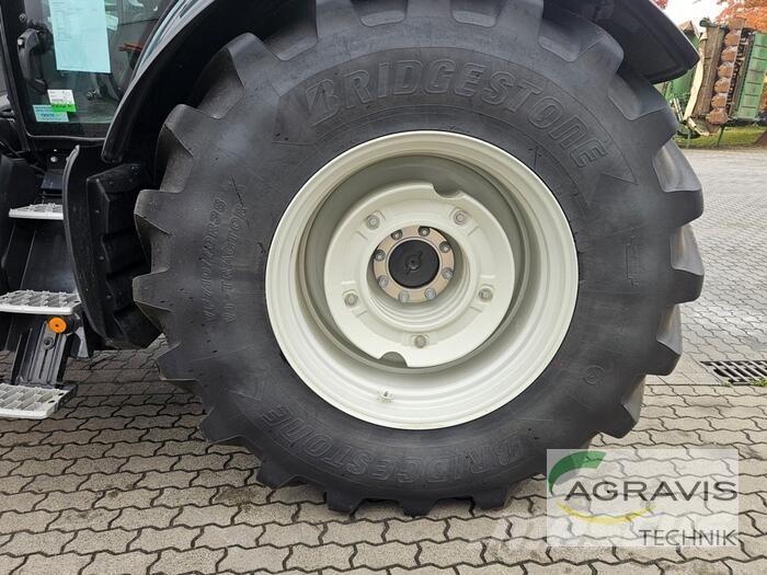 Valtra T 255 V 2A1 Tractores