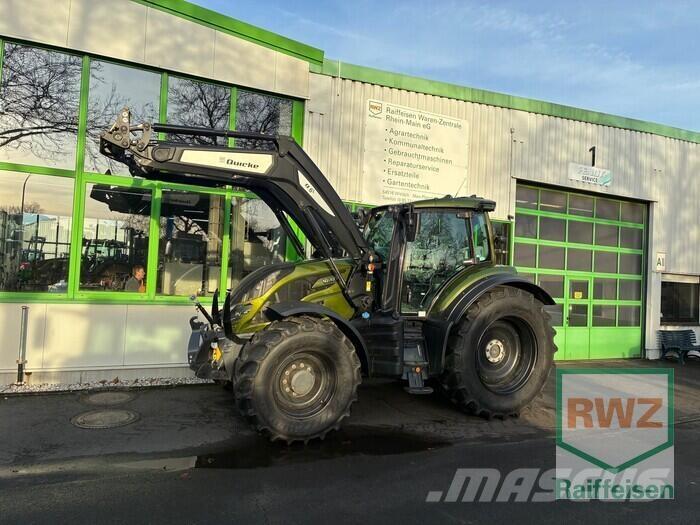 Valtra T175eA Tractores