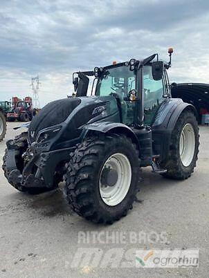 Valtra T234 VERSU Tractores