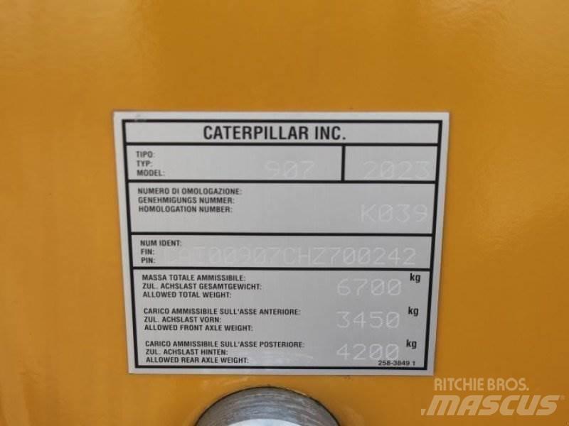 CAT 907 Cargadoras sobre ruedas