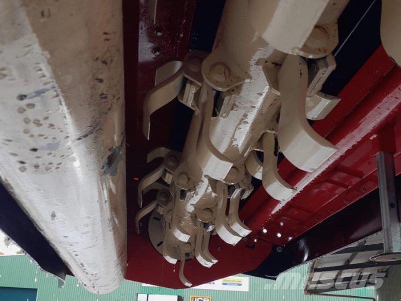 Dücker UM 27 Volteadores de compost