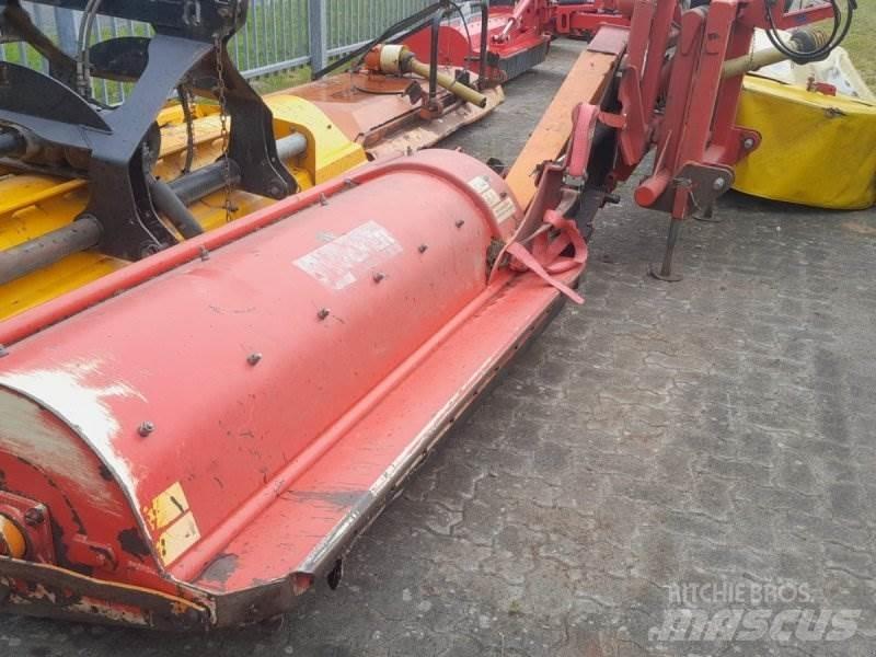 Dücker USM 21 Volteadores de compost