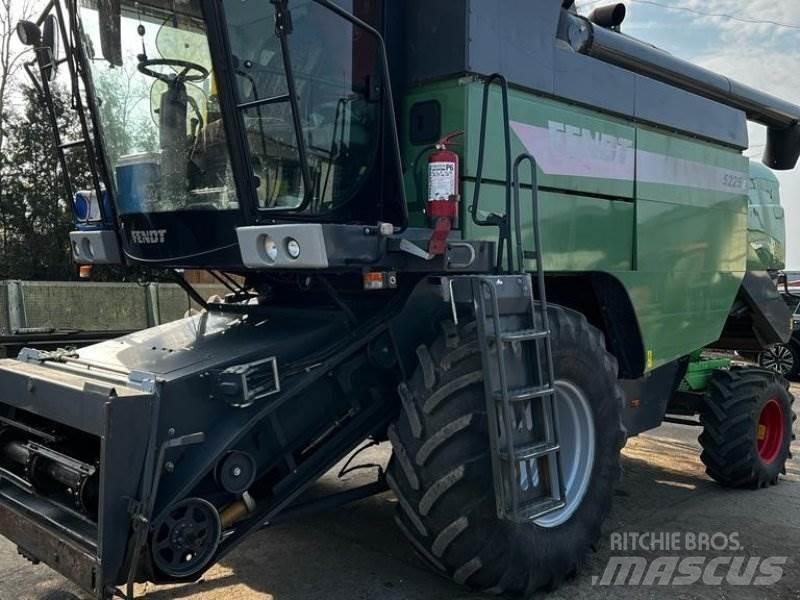 Fendt 5225 E Cosechadoras combinadas