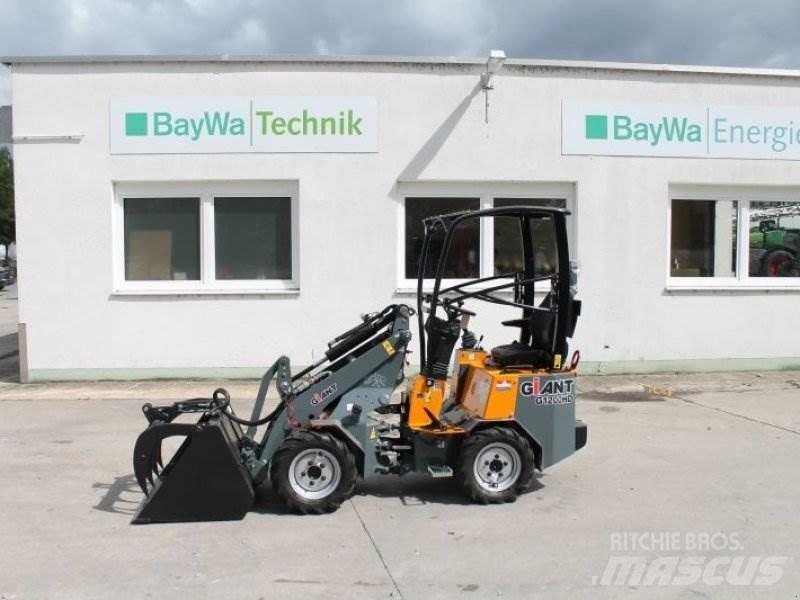 GiANT G 1200 Minicargadoras