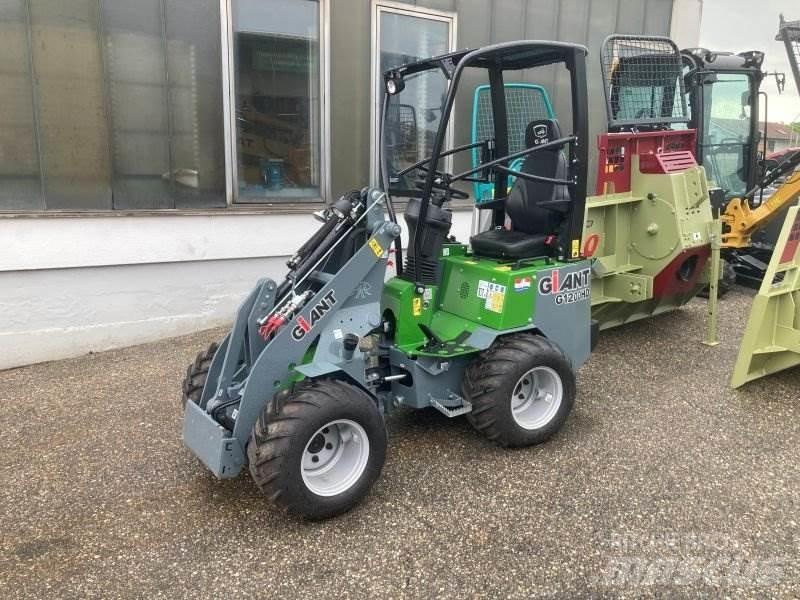 GiANT G1200 Minicargadoras