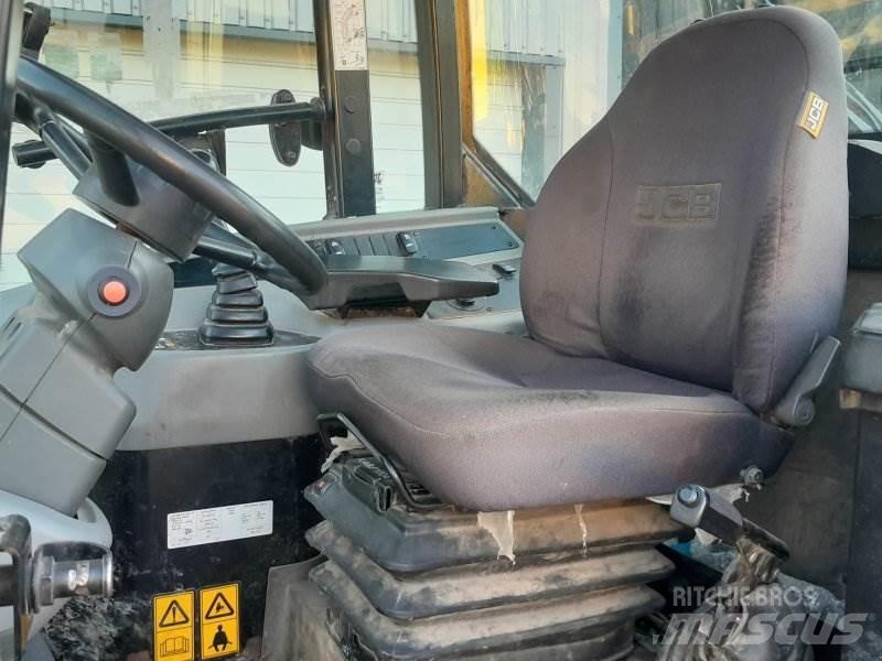 JCB TM 220 Cargadoras sobre ruedas