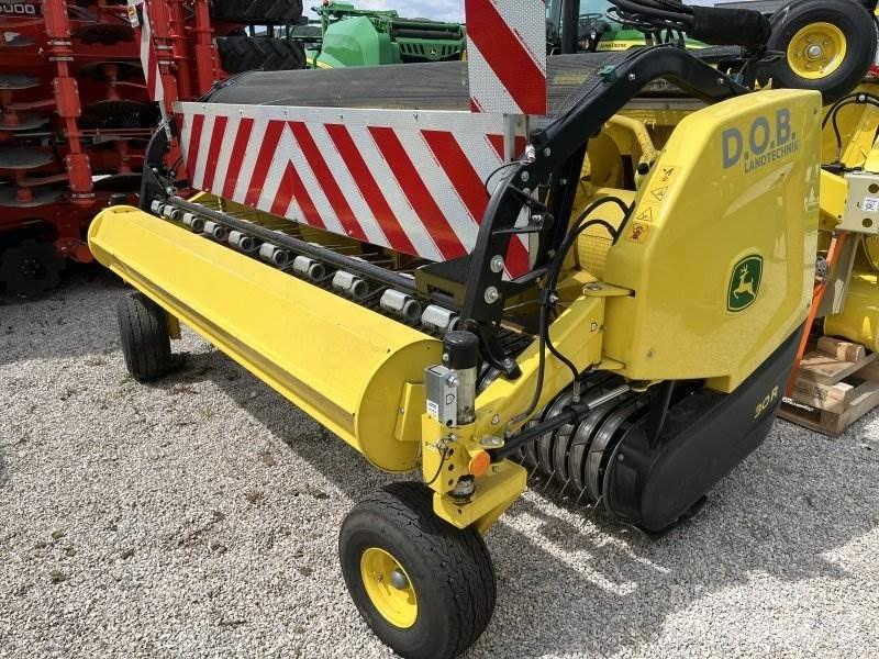 John Deere 30R Accesorios para maquinaria de heno y forraje