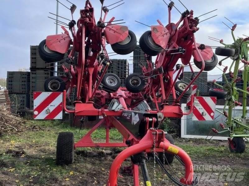 Kuhn GF 10802 Rastrillos y henificadores
