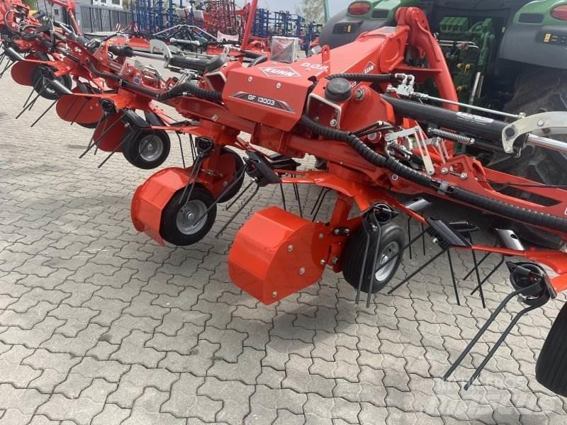 Kuhn GF 13003 Rastrillos y henificadores