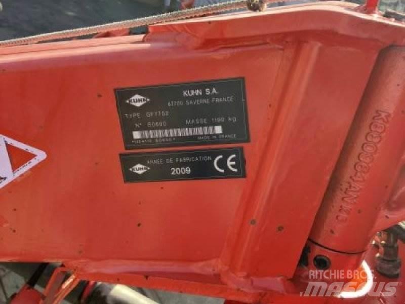 Kuhn GF 7702 Rastrillos y henificadores