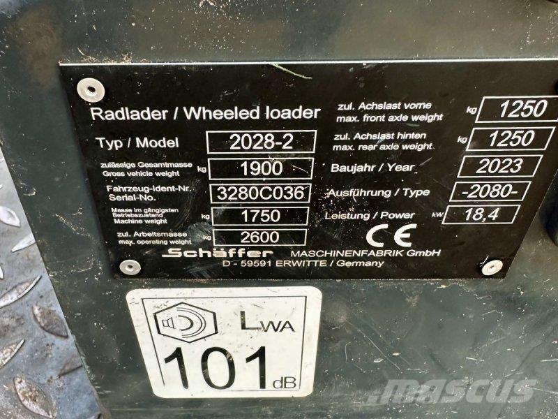 Schäffer 2028 Palas cargadoras frontales