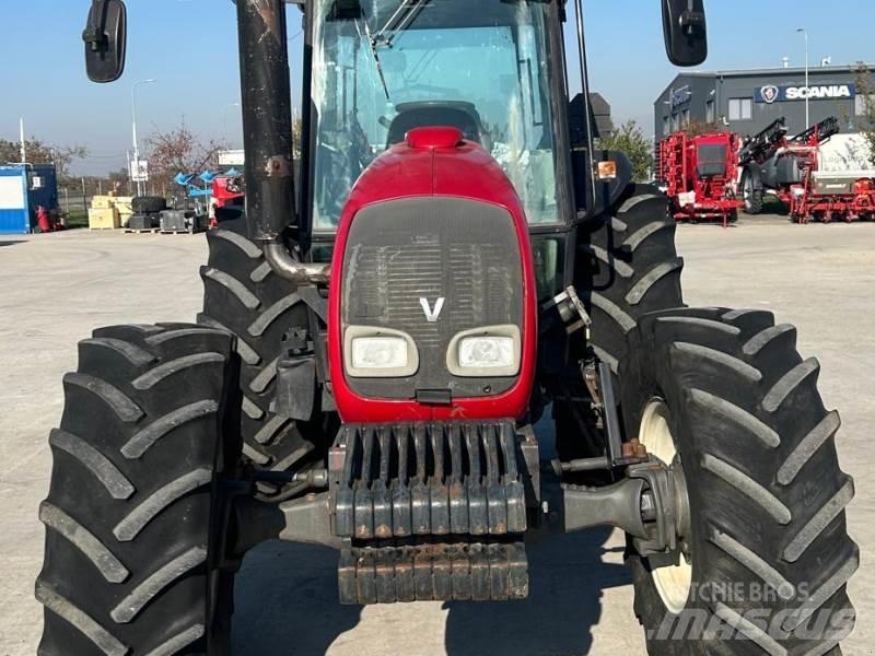 Valtra A93 H Tractores