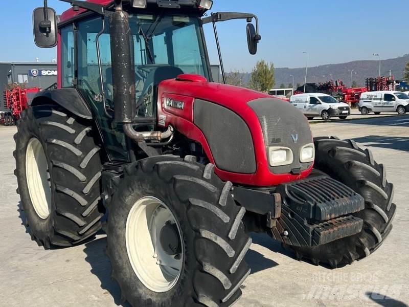 Valtra A93 H Tractores
