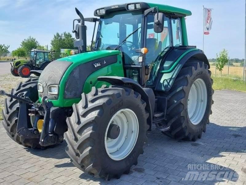 Valtra N141 Tractores