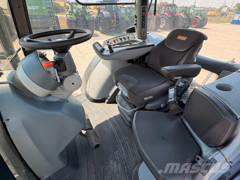 Valtra S274 Tractores