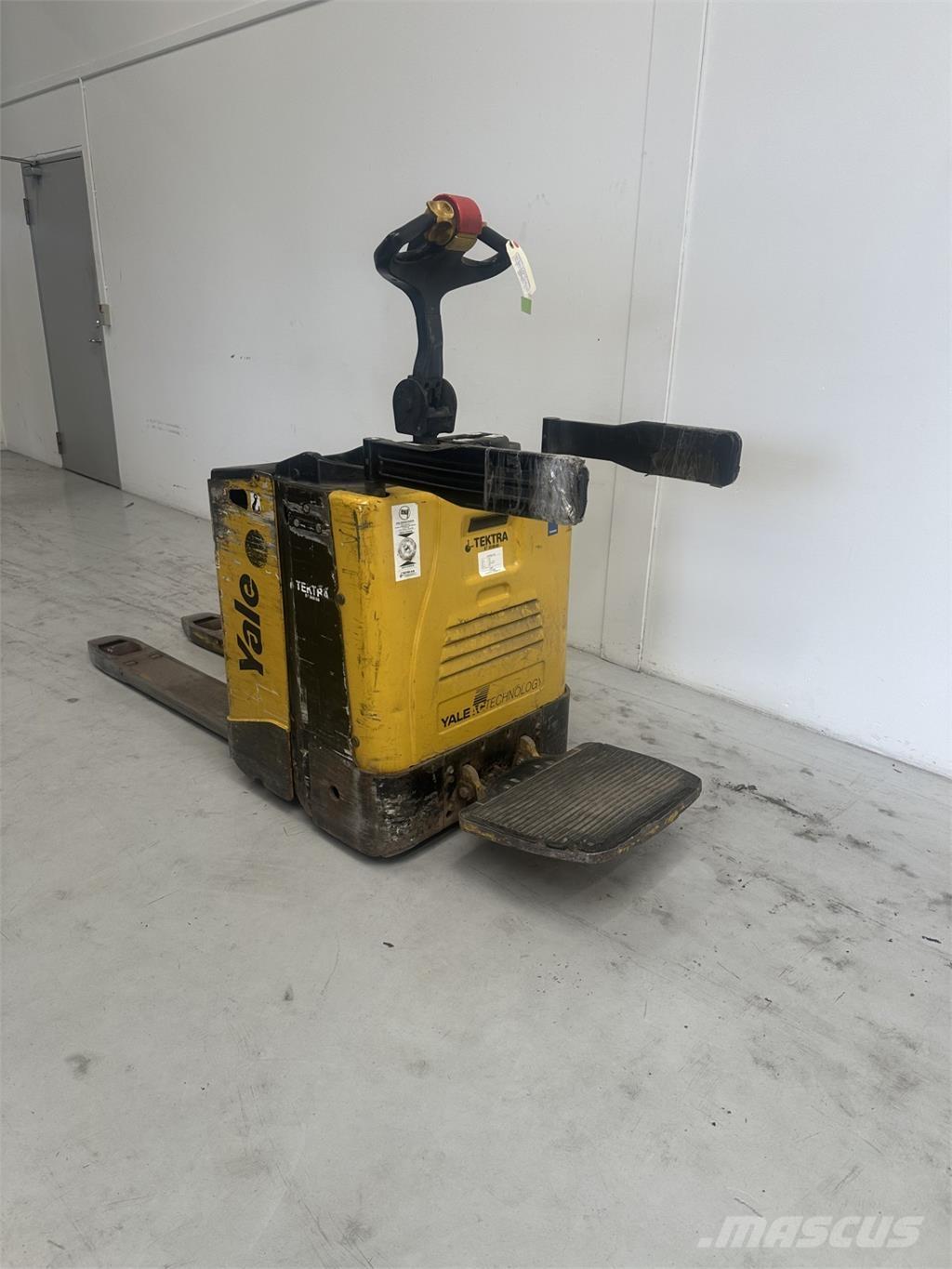 Yale MP20X - 300 AH Transpaletas Eléctricas con plataforma