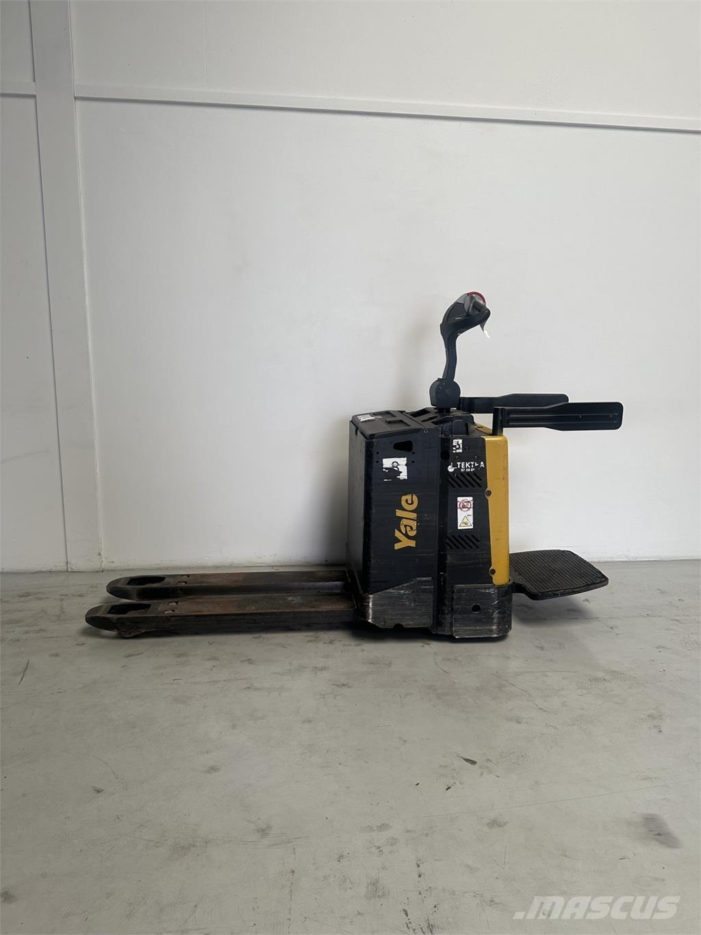 Yale MP20X FBW - 250 AH Transpaletas Eléctricas con plataforma