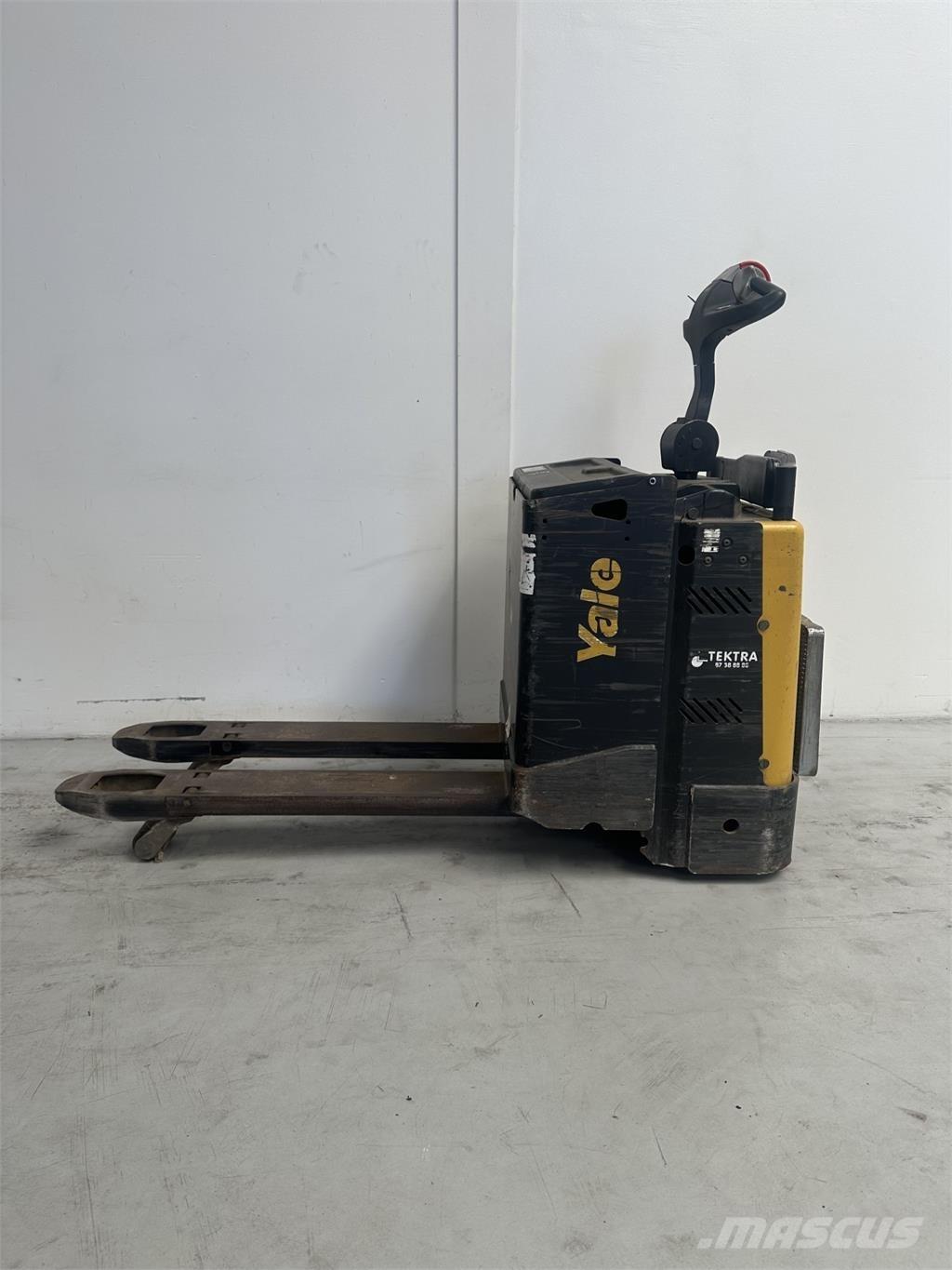 Yale MP20X FBW - 400 AH Transpaletas Eléctricas con plataforma